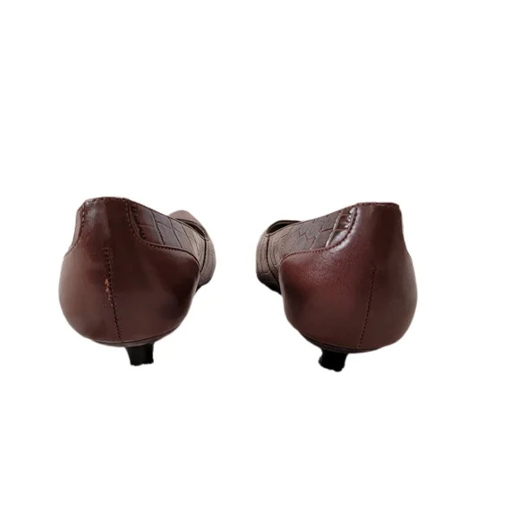 Talbots Women's Size 5B Crocodile Print Brown Leather Kitten Heal Shoe - Picture 5 of 5